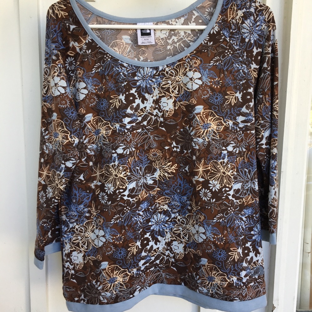 The North Face/Long Sleeve Moisture Wick Top Size XL/TG